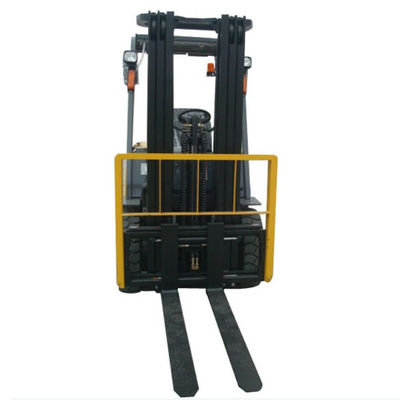 CE Approved CPCD15 FD15 1.5 Ton Diesel Forklift Truck with Steel and Rubber Materials