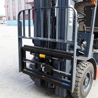 CPCD25 2.5 Ton Diesel Forklift Truck with Ce Approved Fd25 Tyre Pneumatic or Solid
