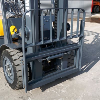 Kubota Engine 3 Ton 3000kg Fd30 Diesel Forklift Truck Forklift Can Work in Container