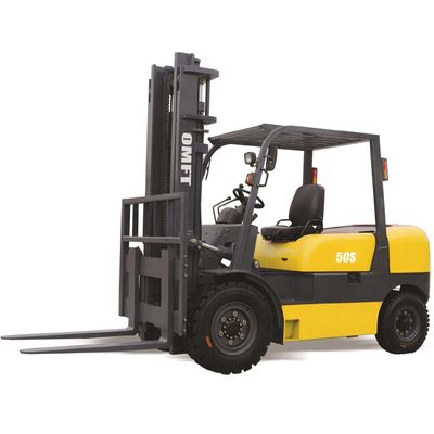 Ce ISO SGS Standard 4.5t Diesel Forklift Truck with 4.5m Three Stage Full Free Mast