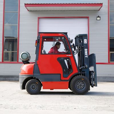 3.5tons LPG Forklift with Nissan K21 K25 Petrol Gasoline Engine Pneumatic or Solid Tyre
