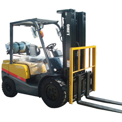 Directly Supply 2.5tons LPG Forklift with Ce ISO SGS Standard and Nissan K21 K25 Engine