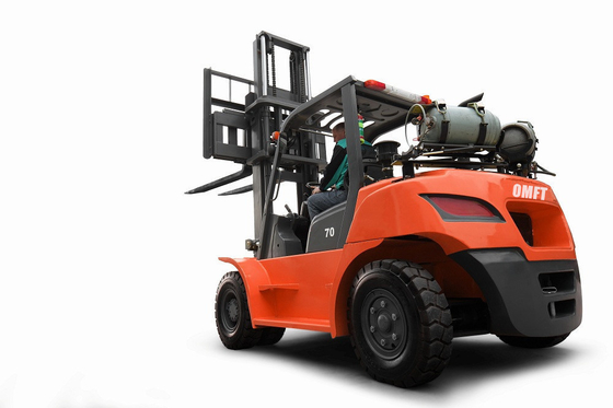 USA Ameriacan Market Approved LPG Forklift with 20% Max.Gradeability and Solid Tires