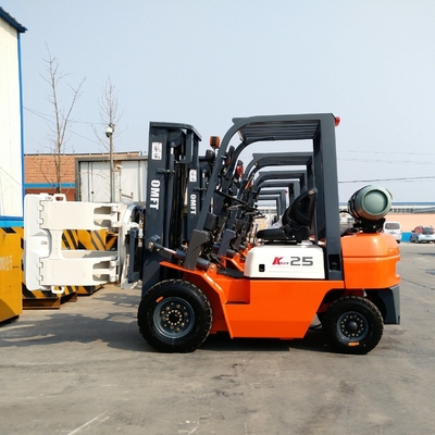 Nissan K21 K25 Engine Cushion Tire 2ton Gasoline and LPG Forklift with 1070mm Fork